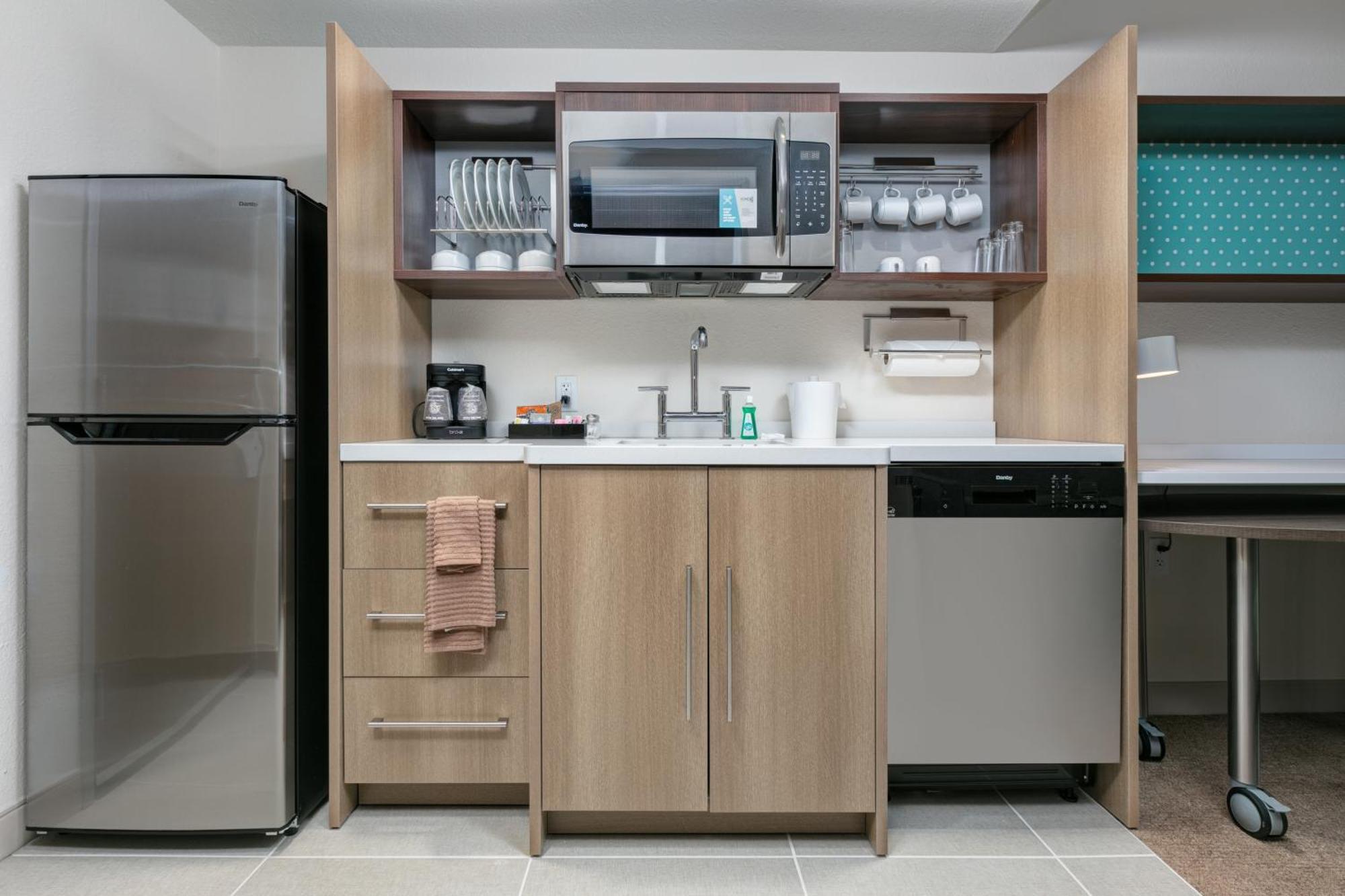 Home2 Suites By Hilton Tulsa Airport 외부 사진